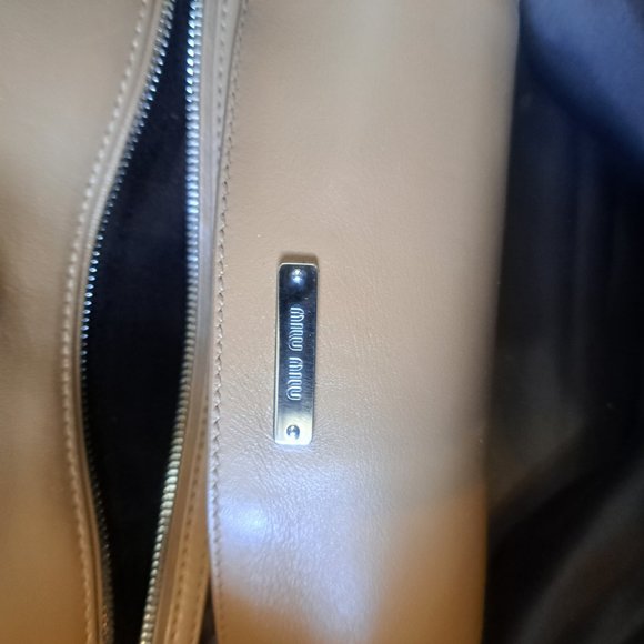 MIU MIU Rasin Chain Handles Handbag from Sauvage Bag Collection - Picture 8 of 9